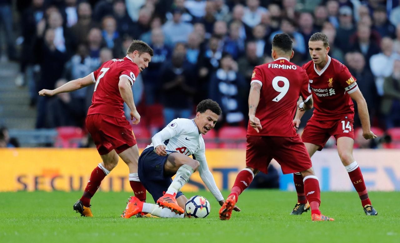 竞技宝- 费德勒vs瓦林卡回放