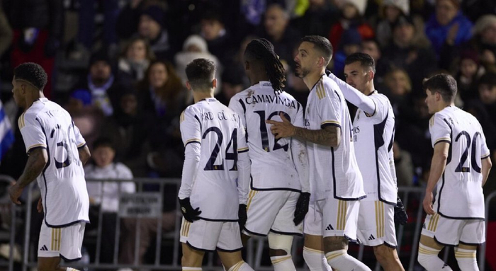 竞技宝- 周三008英超纽卡斯尔联vs利物浦 