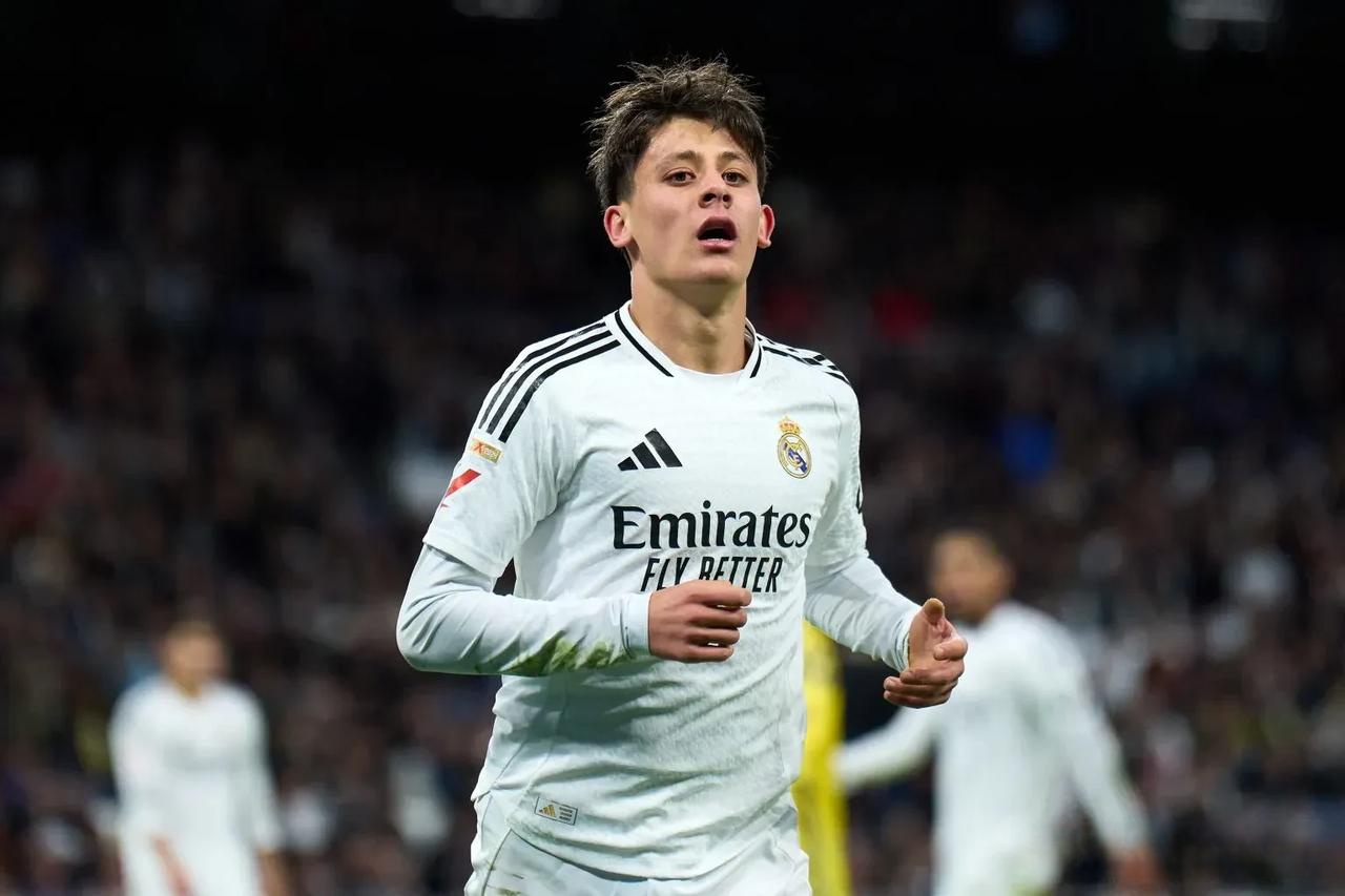 竞技宝-包含德布劳内新星突破纪录表现惊艳，皇家马德里未来可期！的词条